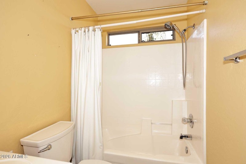 Hall Bath-tub