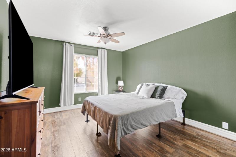 Third_Bedroom_Photo_1_Downstairs