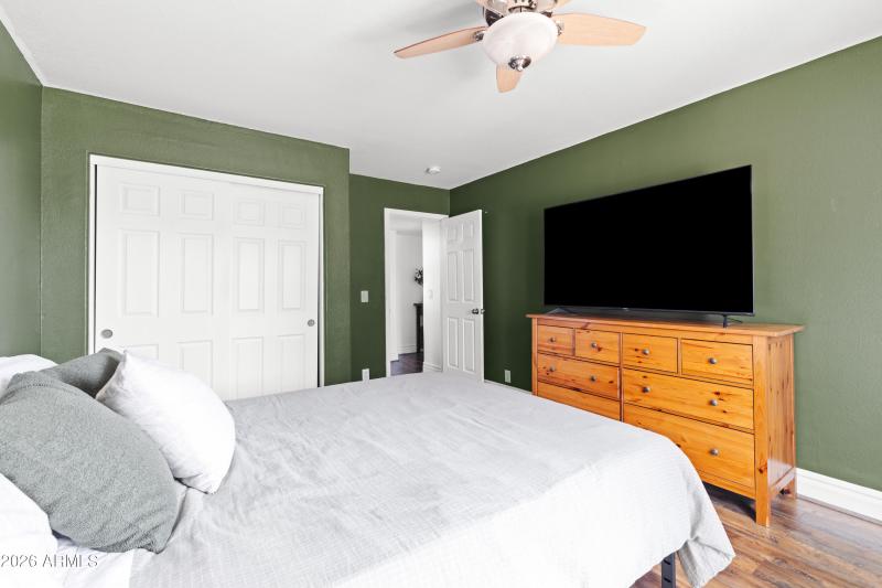 Third_Bedroom_Photo_2_Downstairs