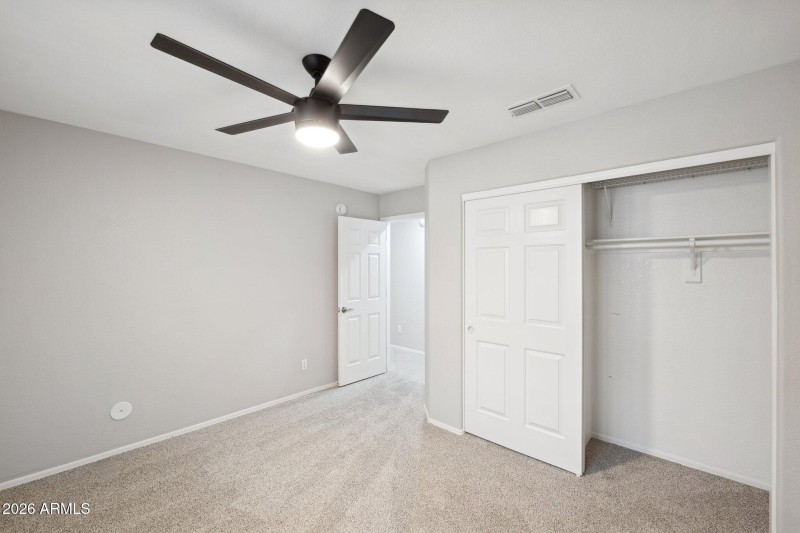 32-web-or-mls-9235-w-marconi-ave