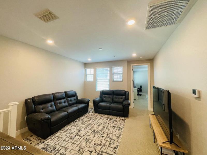 20231015232113747032000000-o