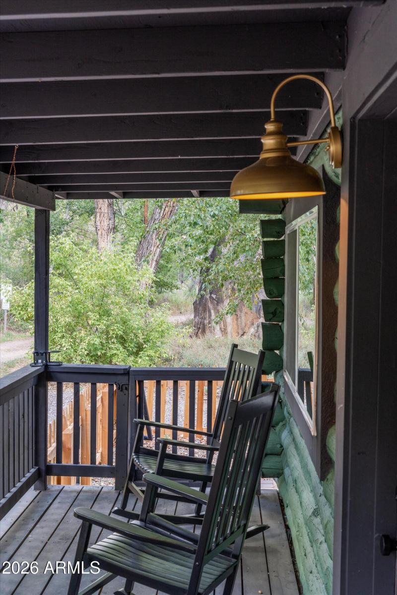 04-Vertical Entry Walkway