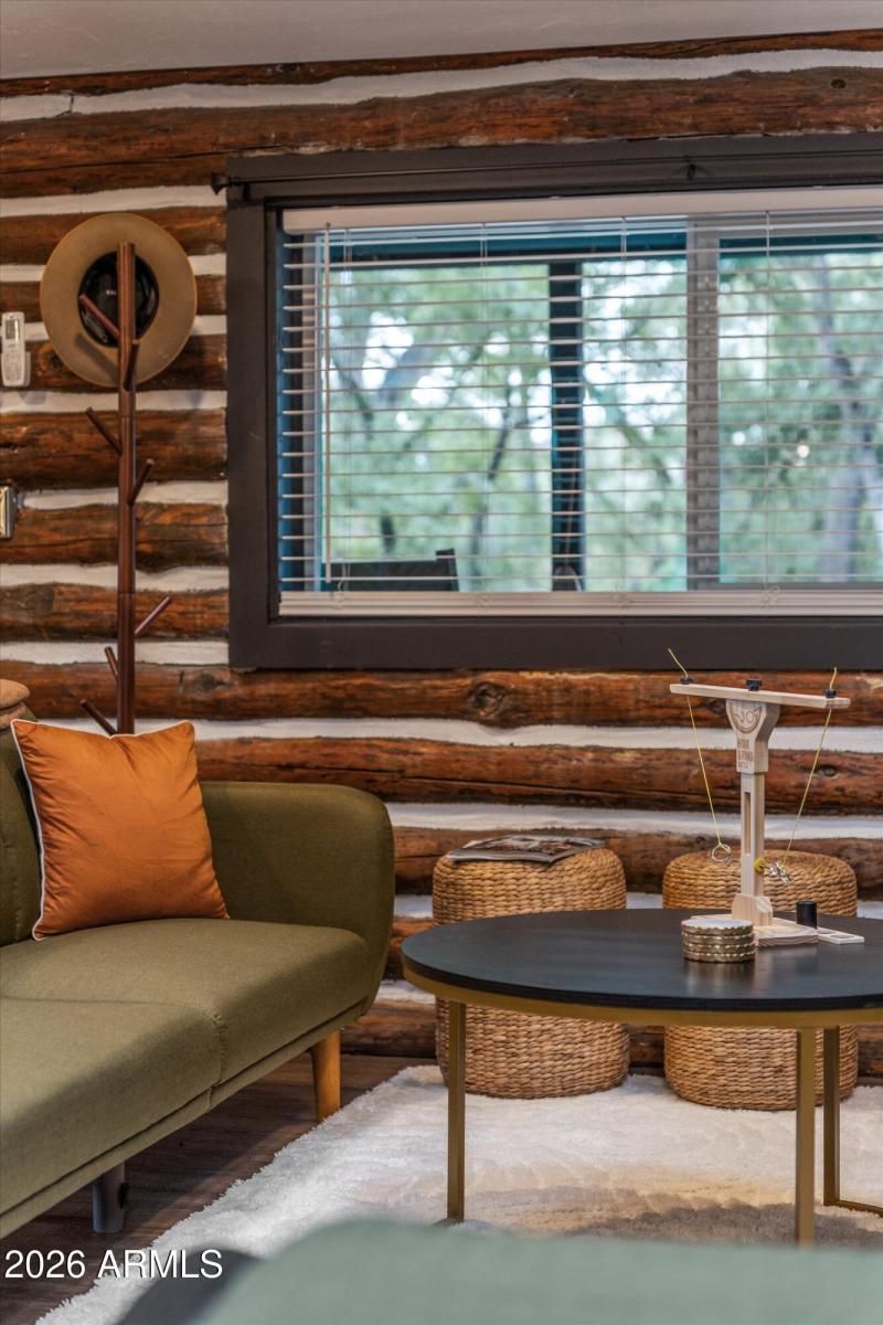 10-Vertical Living Room