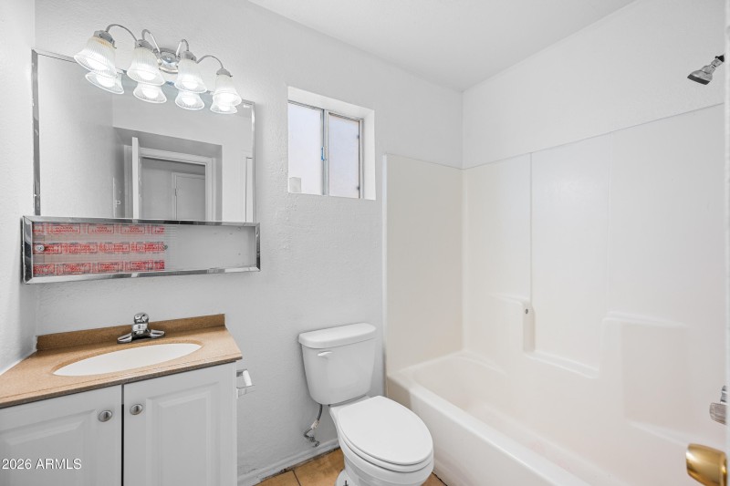 14-1815NS102-ocupix-