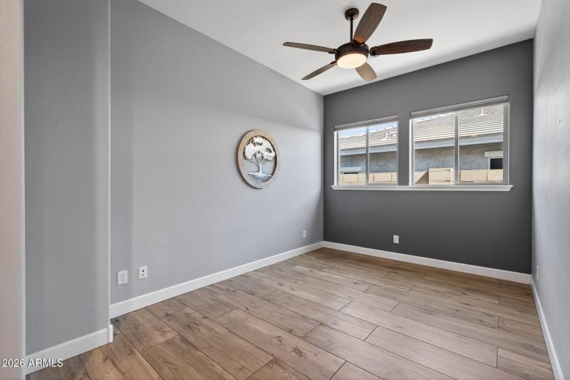 10_21291_W_Meadowbrook_Ave10_mls