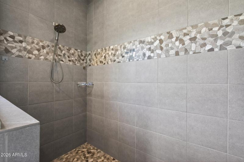 35_21291_W_Meadowbrook_Ave35_mls