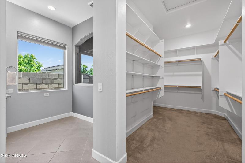 37_21291_W_Meadowbrook_Ave37_mls