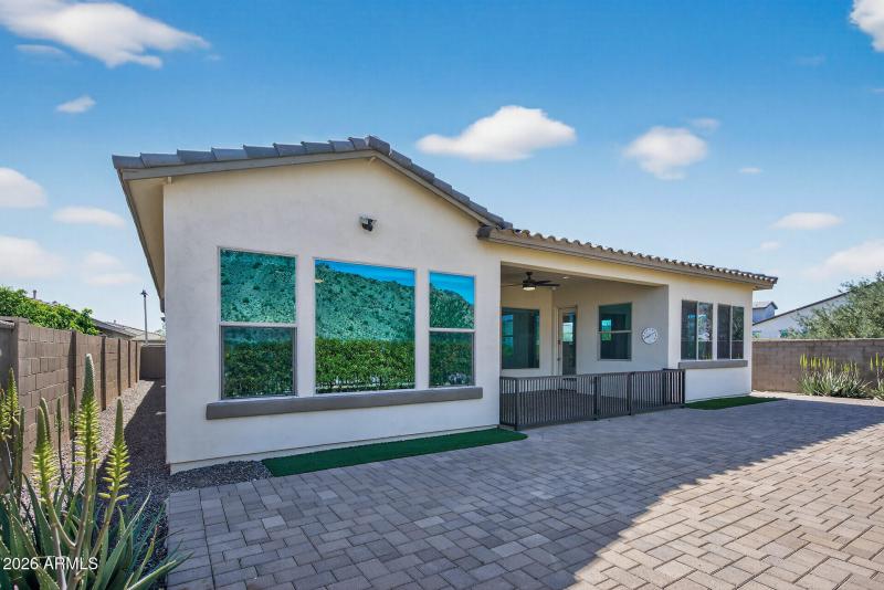 53_21291_W_Meadowbrook_Ave53_mls