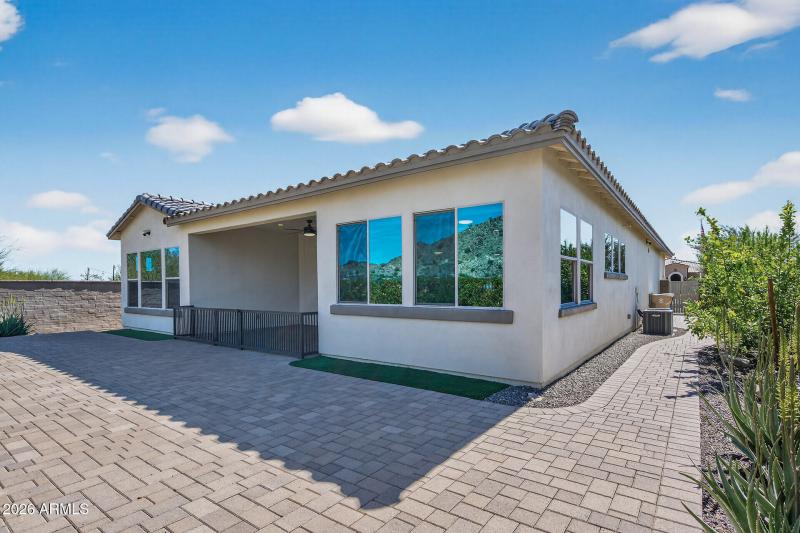 54_21291_W_Meadowbrook_Ave54_mls