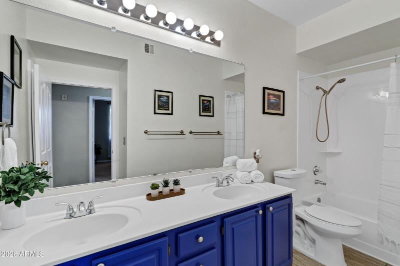 16013 S Desert Foothills Pkwy #1113-14