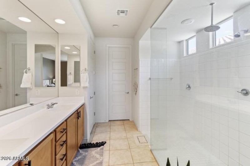 20250429195307320315000000-o (1)