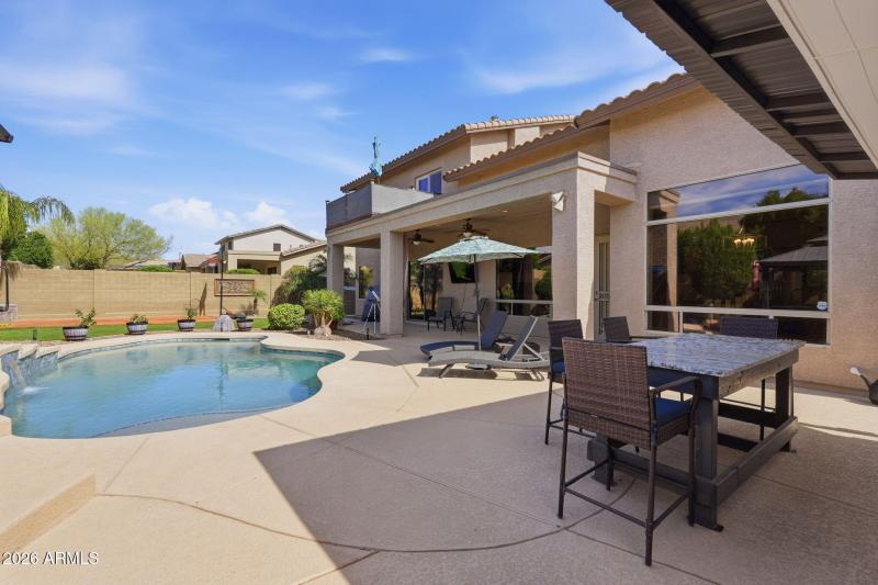 Multiple Outdoor Seating Spaces