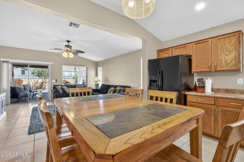 026_21-web-or-mls-44n_mountain_view_rd_7