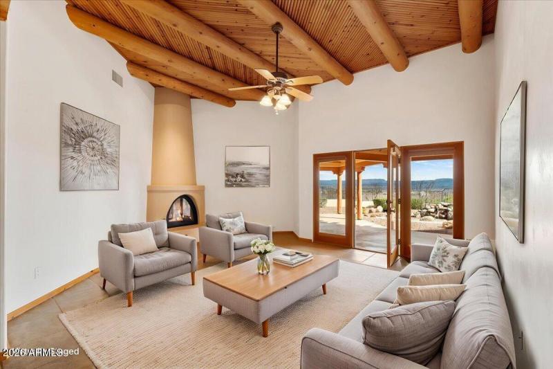 08-Living Room Virtually Staged