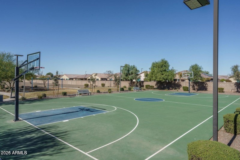 20251021165037689050000000-o