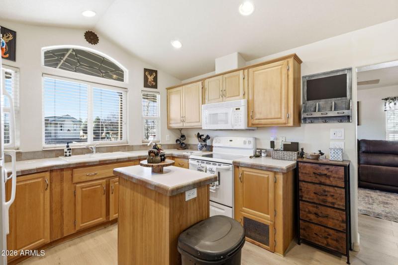 2218RodeoRd-HeberOvergaard-AZ-13