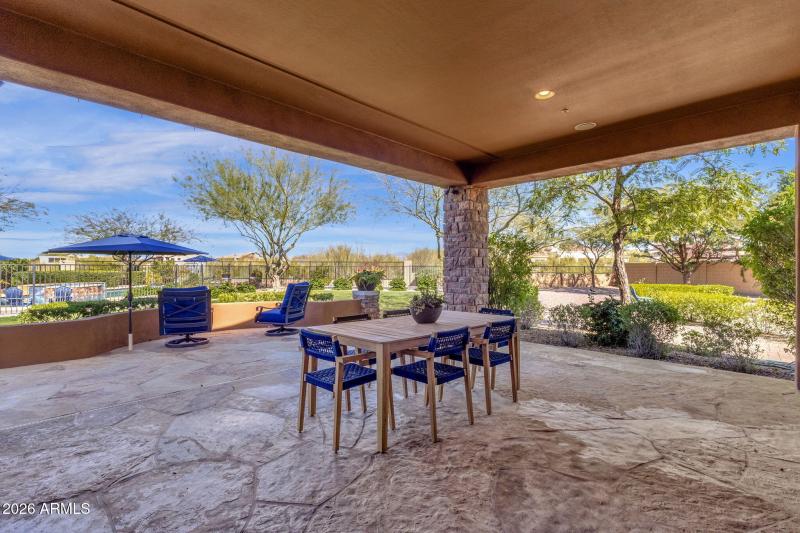 48-web-or-mls-5228-e-barwick-dr