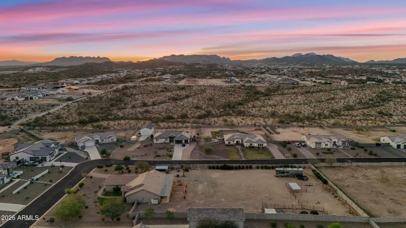 73-web-or-mls-28252-n-quintana-pl