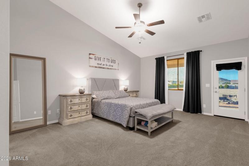 25-web-or-mls-28252-n-quintana-pl