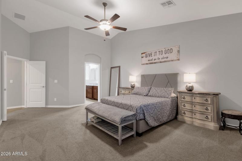 27-web-or-mls-28252-n-quintana-pl