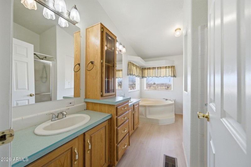 Interior - 6455 E Nevada-17