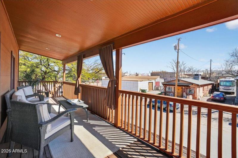 53-Bedroom 3 balcony