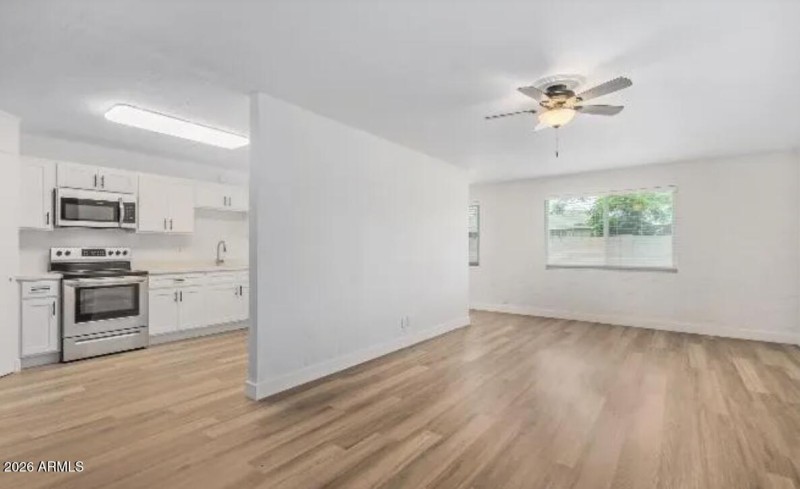 Kitchen Living room view unit 7