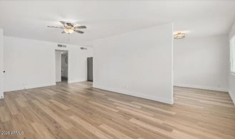 Living room view unit 7