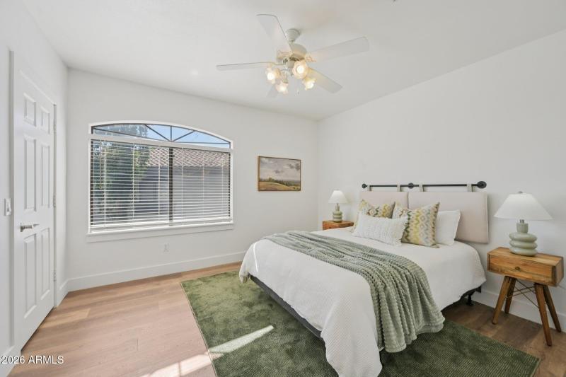 19-web-or-mls-N Thompson Peak Pkwy 2070-