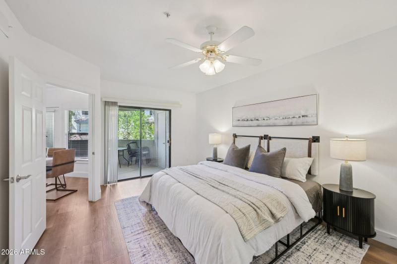 25-web-or-mls-N Thompson Peak Pkwy 2070-