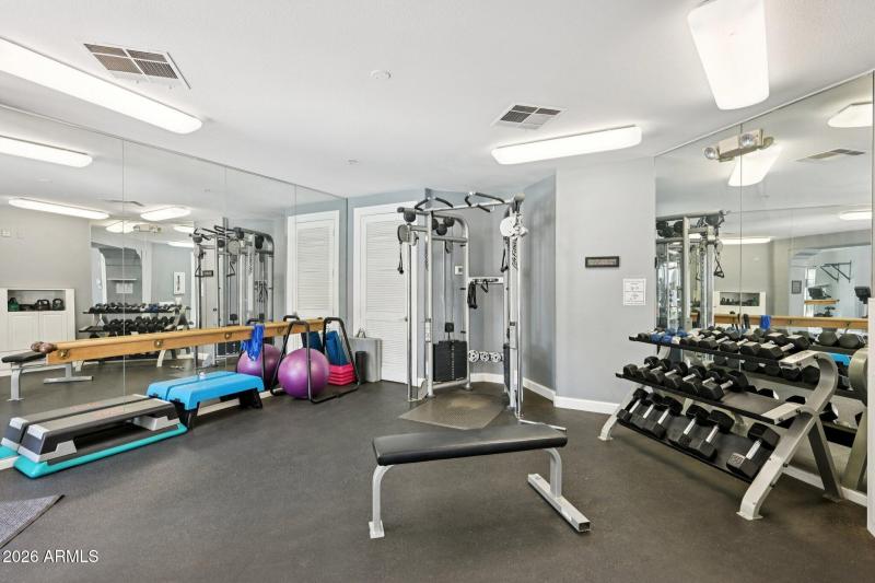 39-web-or-mls-N Thompson Peak Pkwy 2070-