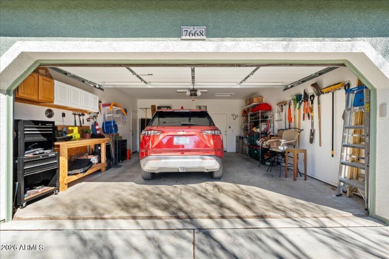20-Garage