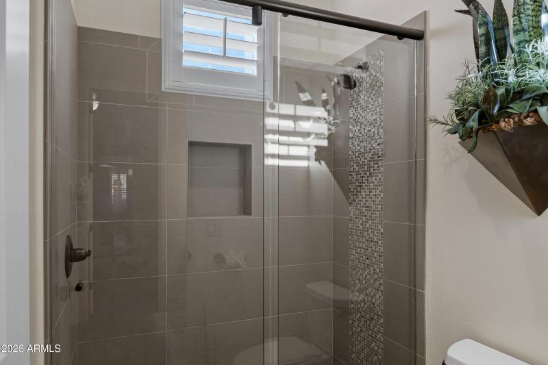 Guest Bath 2 Walk in Shower