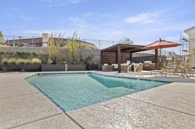 47-web-or-mls-1-easy-st-unit-4