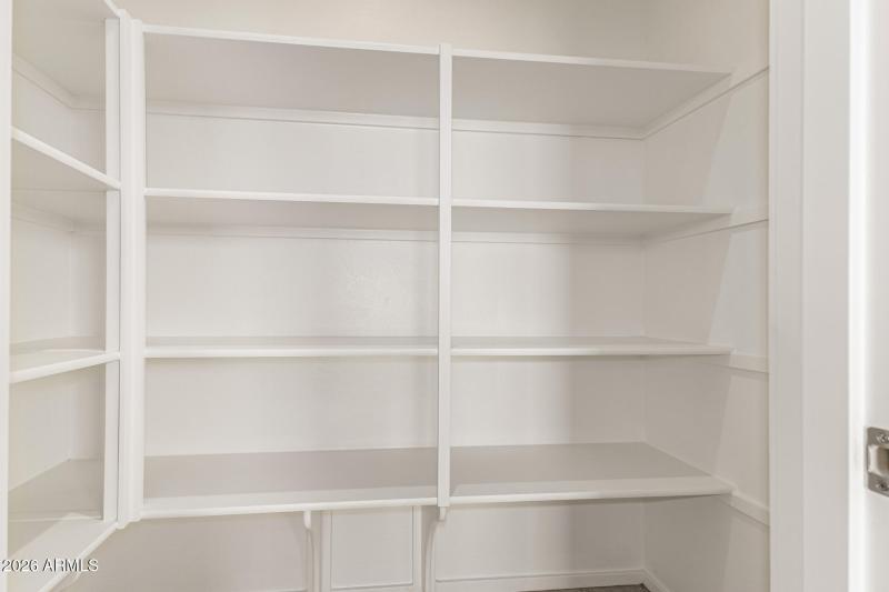 14 - Crescent Moon 46800