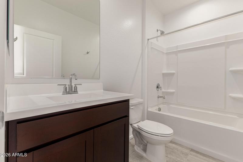 17 - Crescent Moon 46800