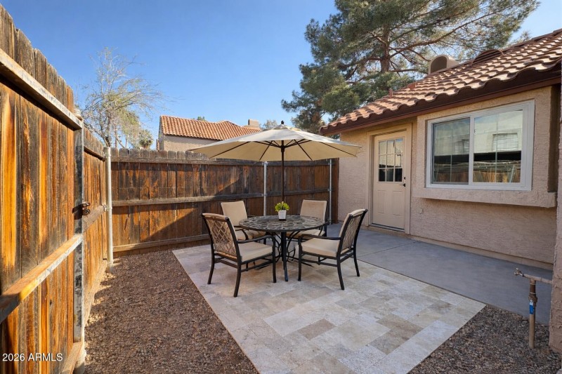 Back Patio / Courtyard