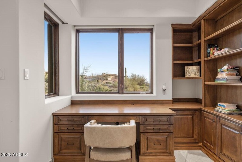 015_2nd Office Space Alcove