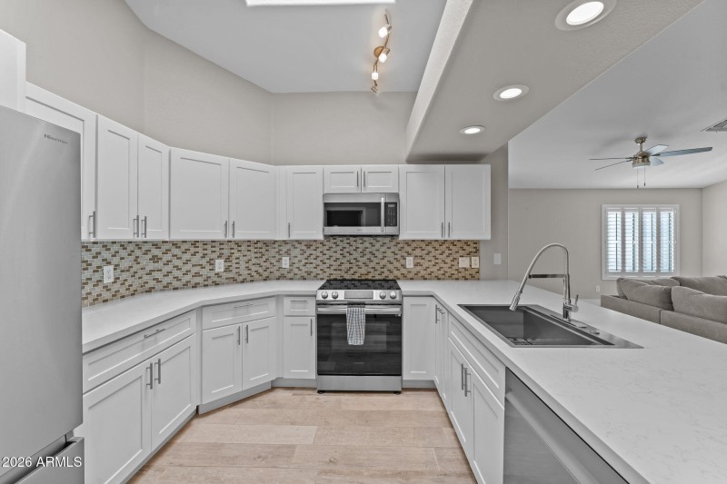 13-web-or-mls-DSC06413