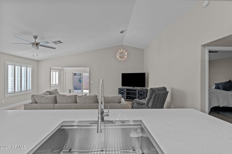 14-web-or-mls-DSC06418