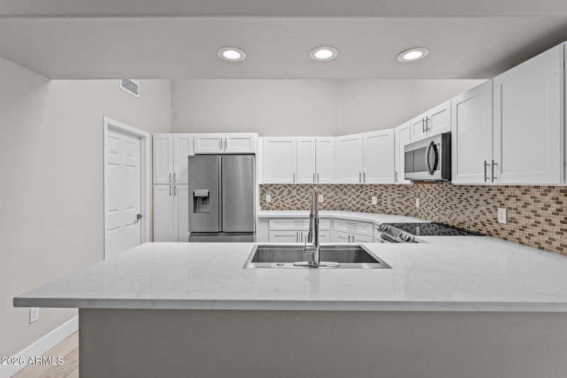 10-web-or-mls-DSC06398