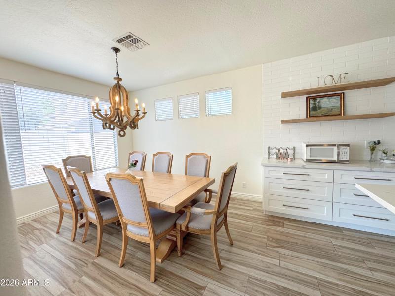 Dining room 001 - 