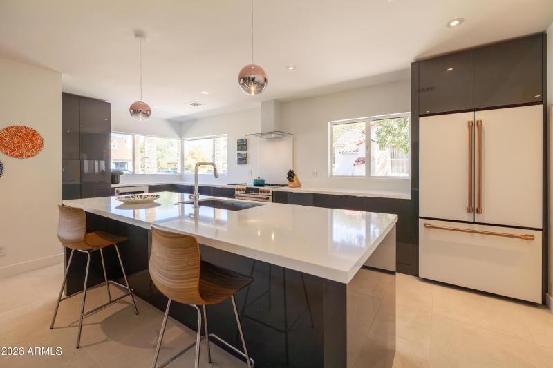 Original Corner Window