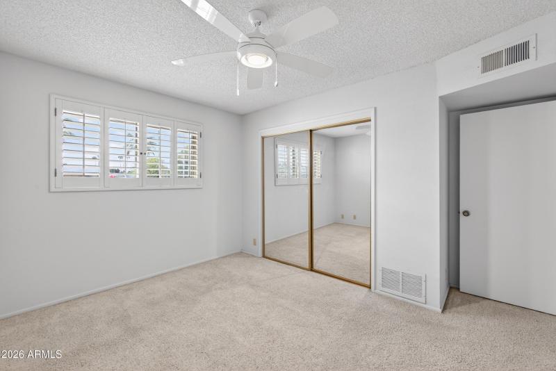 Guest bedroom 1 vacant