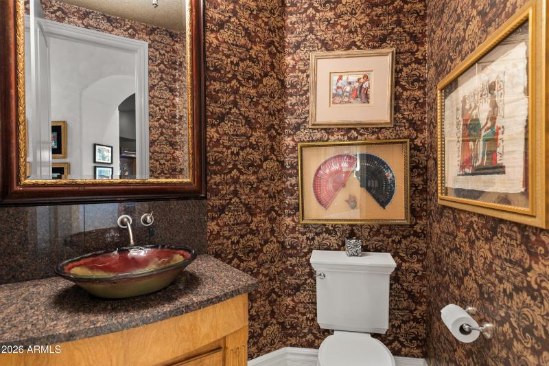 1915 E Muirwood Dr-34