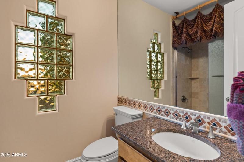 1915 E Muirwood Dr-36