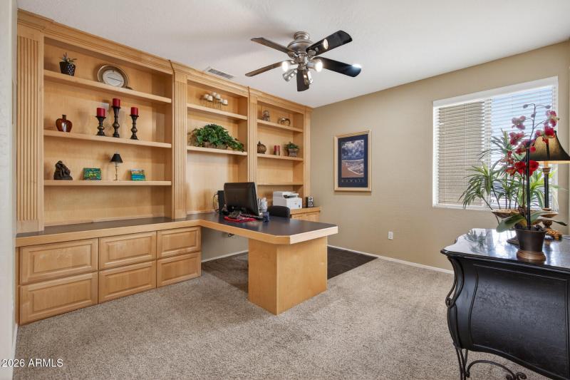 Den or 3rd sleeping room