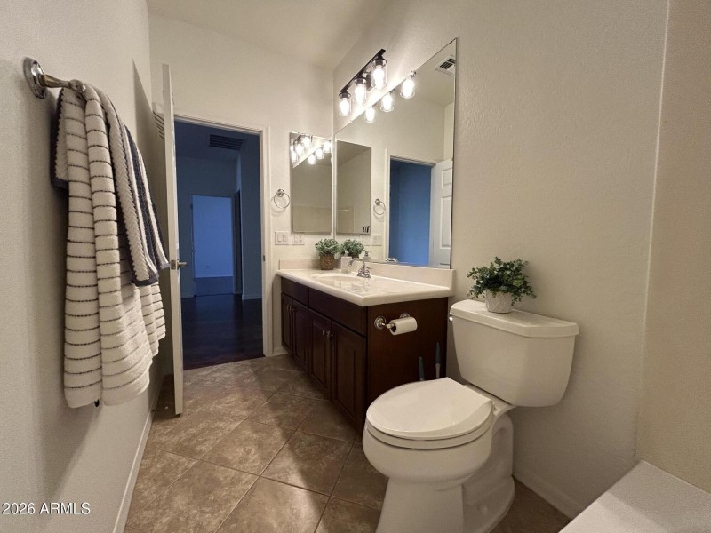 Upper Level Hall Bath