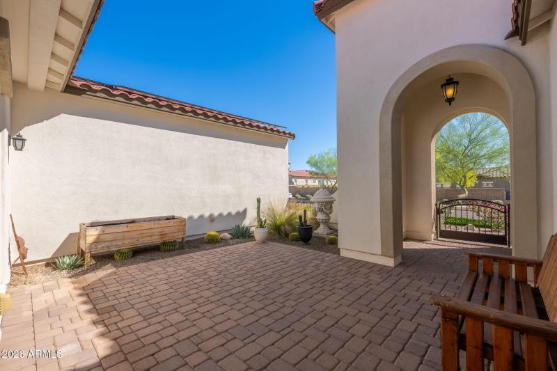 5082 N 205th Ln - 07