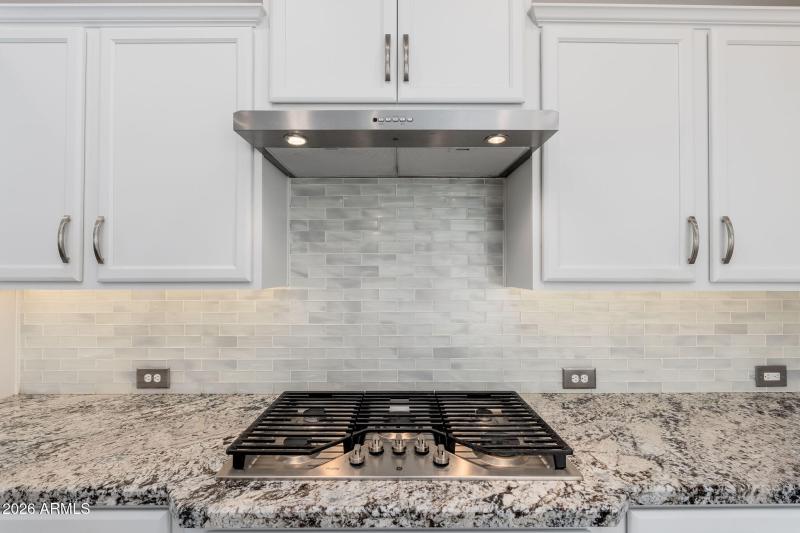 5082 N 205th Ln - 18